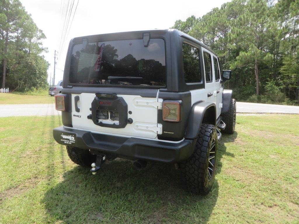 Jeep Wrangler  2021