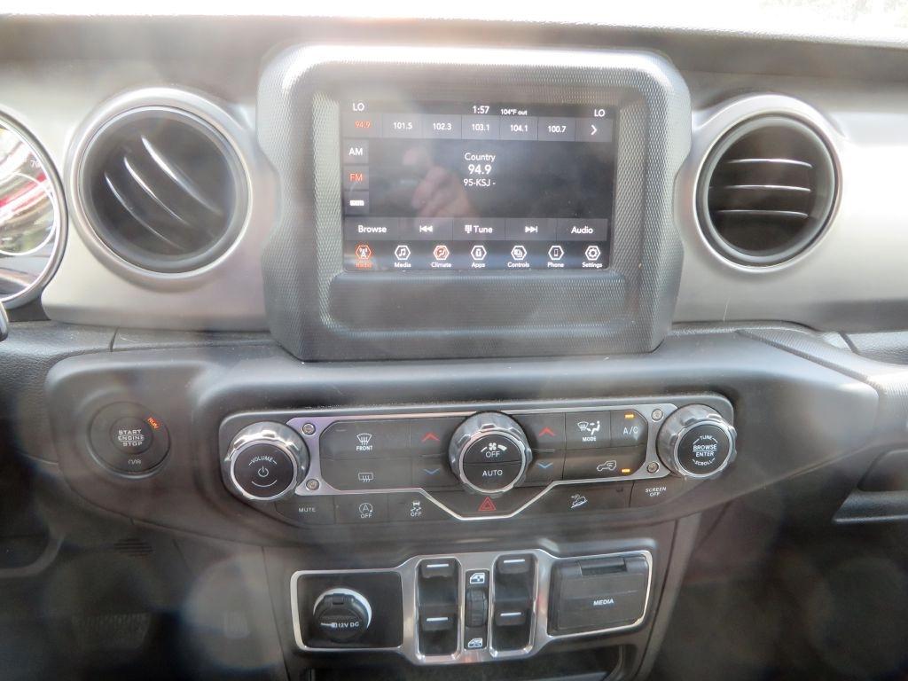 Jeep Wrangler  2021
