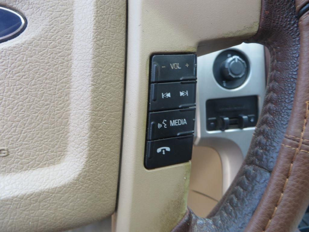 Ford F-150 King Ranch 2013