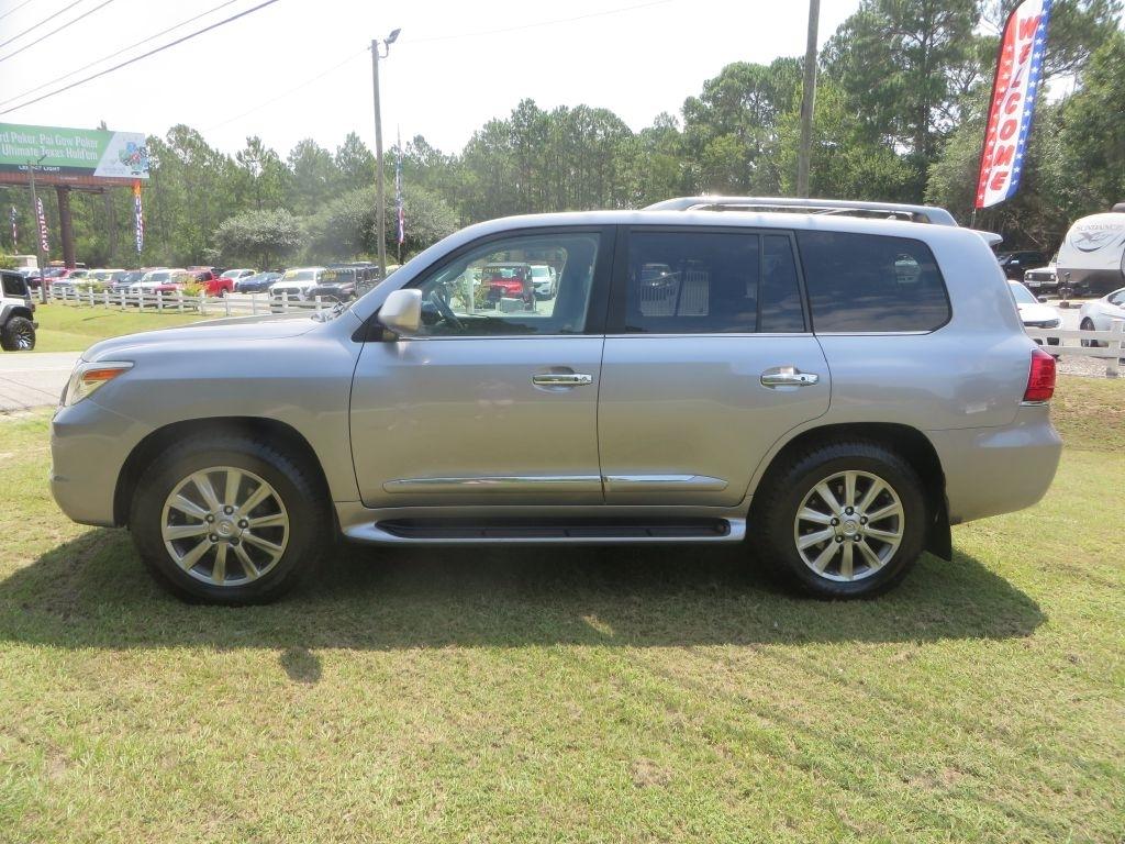 Lexus LX 570  2009