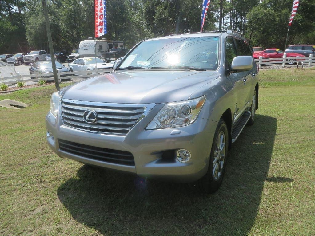 Lexus LX 570  2009