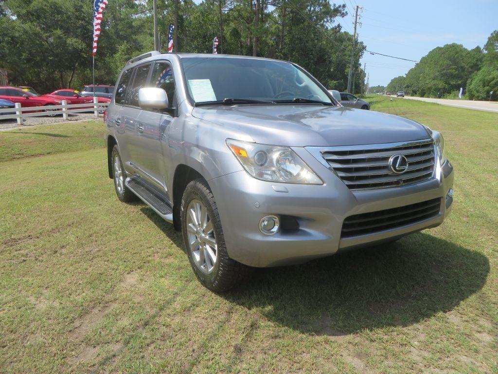 Lexus LX 570  2009