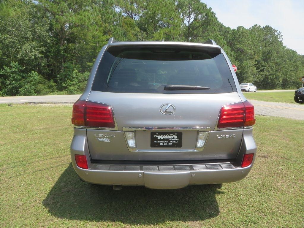 Lexus LX 570  2009