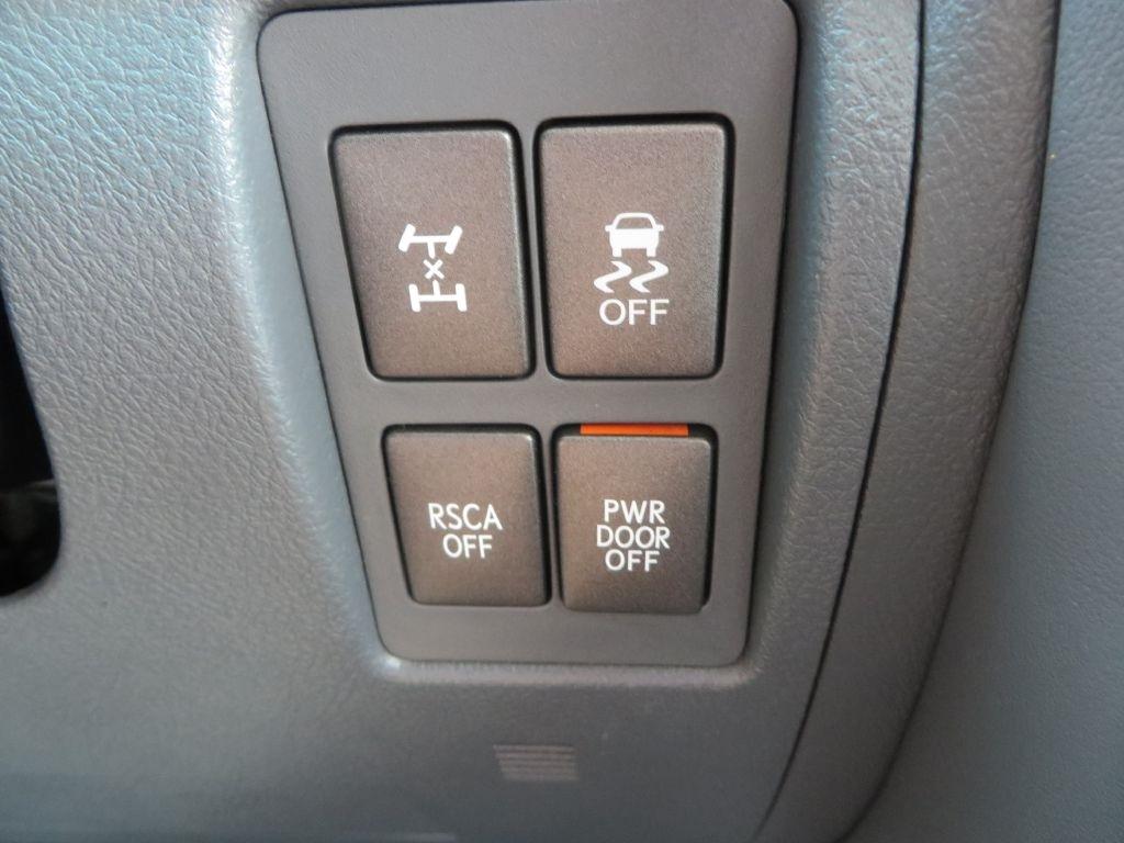 Lexus LX 570  2009