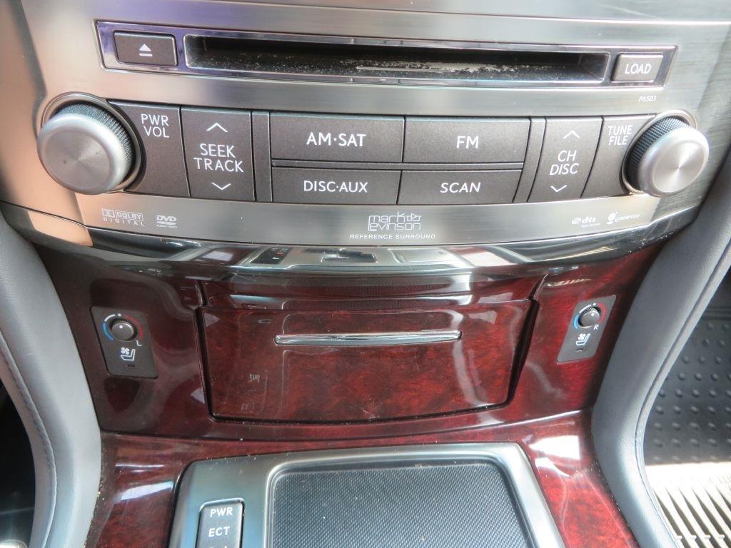 Lexus LX 570  2009