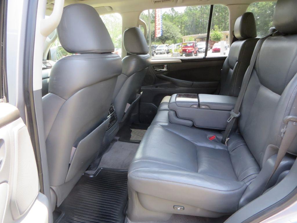 Lexus LX 570  2009