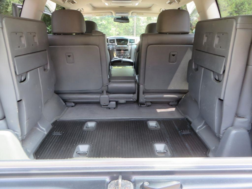 Lexus LX 570  2009