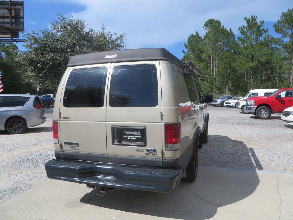 Ford Econoline Cargo Van  2012