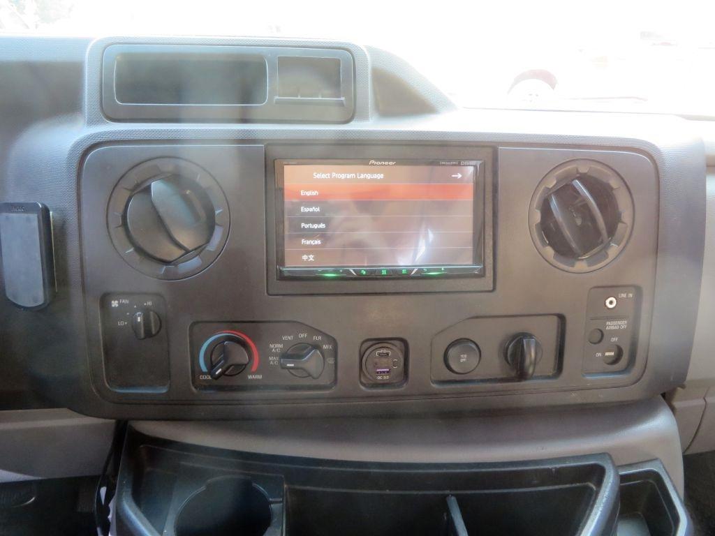 Ford Econoline Cargo Van  2012