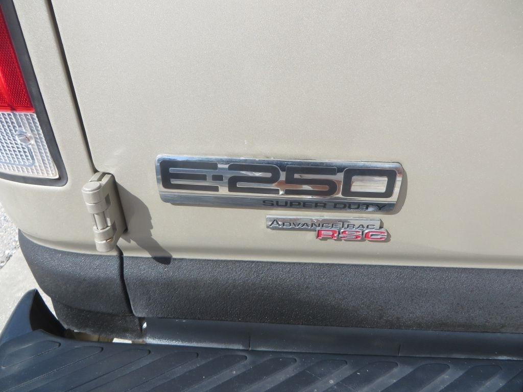 Ford Econoline Cargo Van  2012