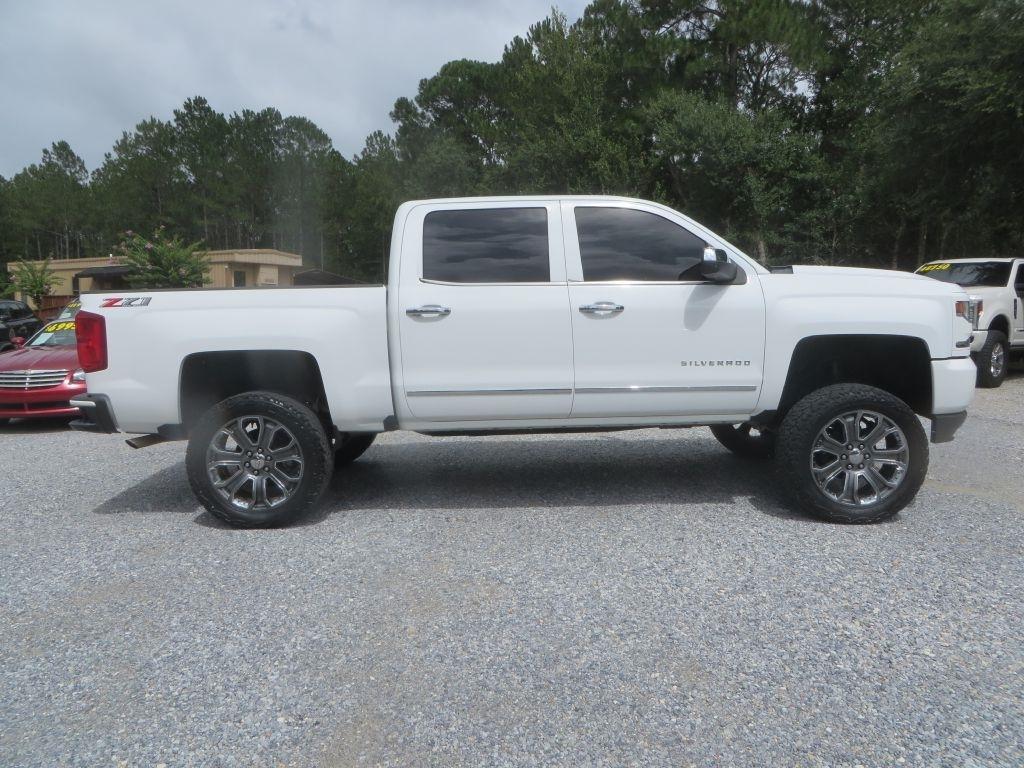 Chevrolet Silverado 1500  2018