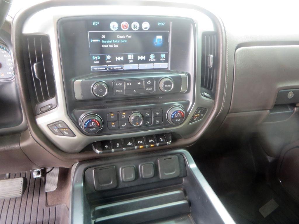 Chevrolet Silverado 1500  2018