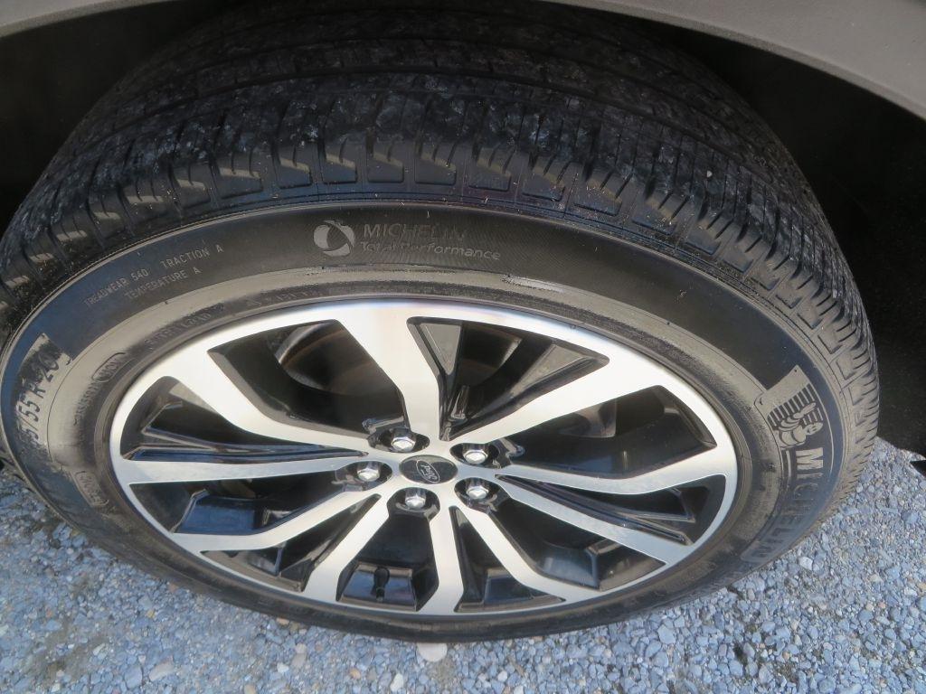 Ford Explorer  2020