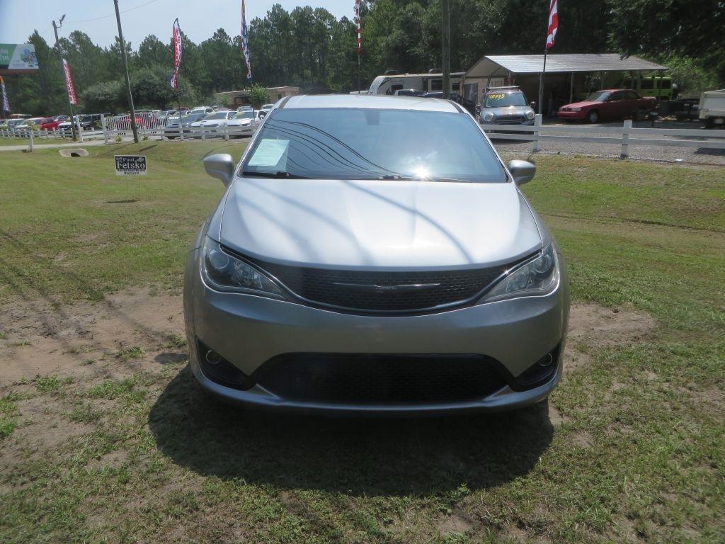 Chrysler Pacifica  2018