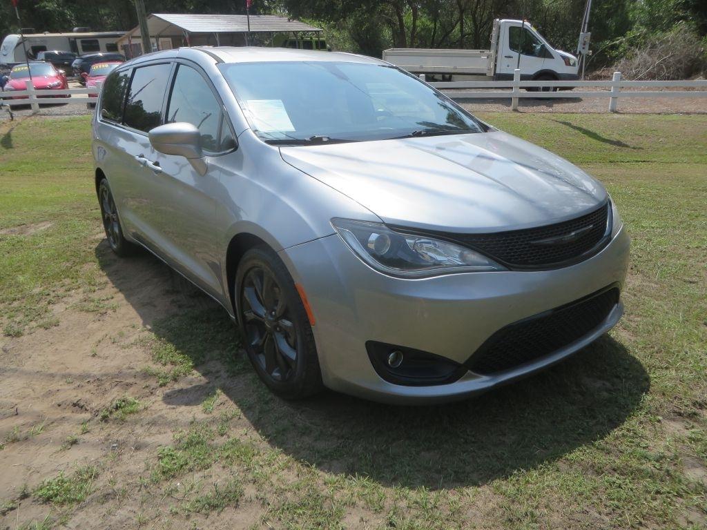 Chrysler Pacifica  2018