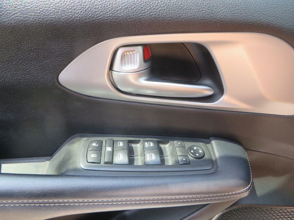 Chrysler Pacifica  2018