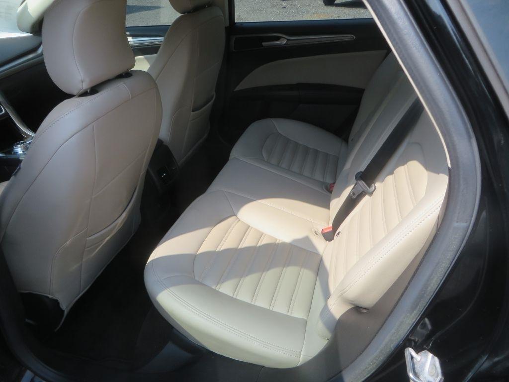 Ford Fusion  2017