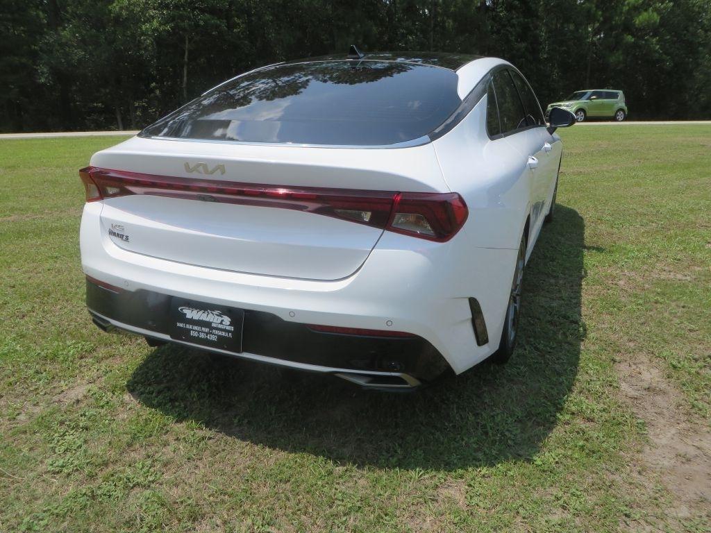 Kia K5  2023