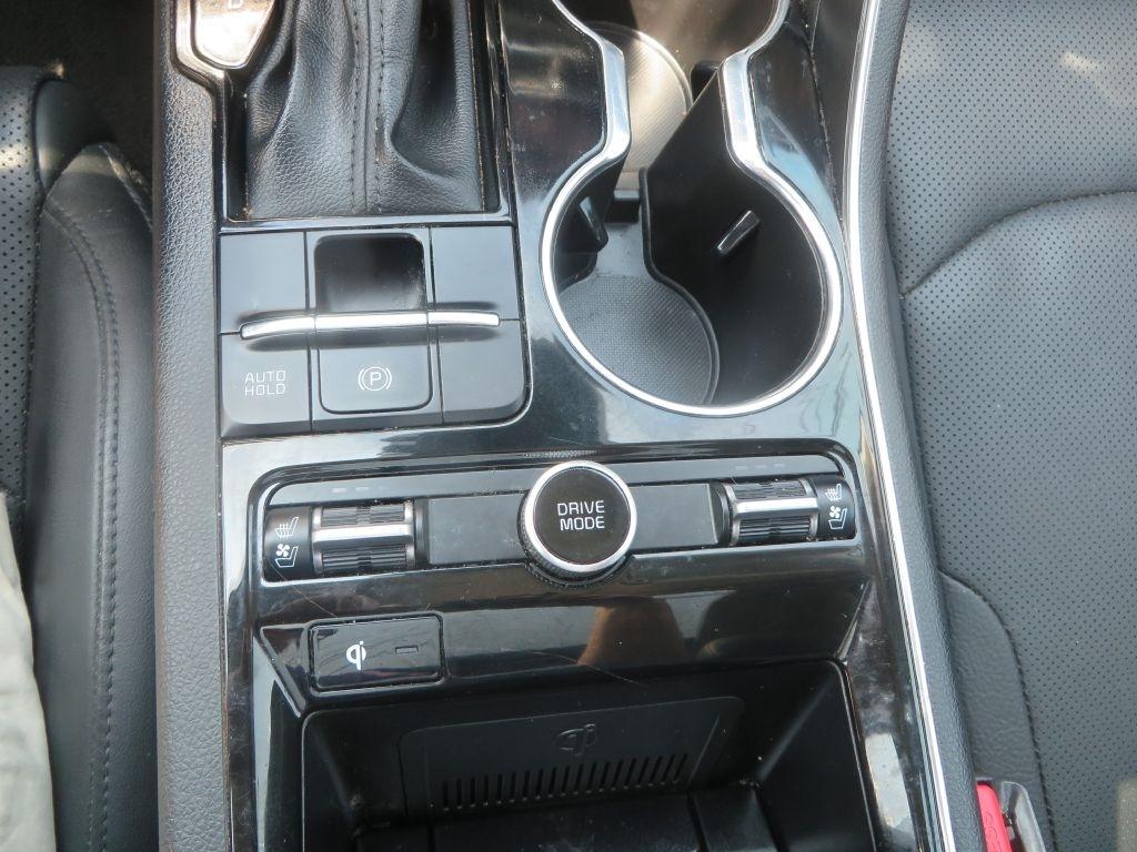 Kia K5  2023