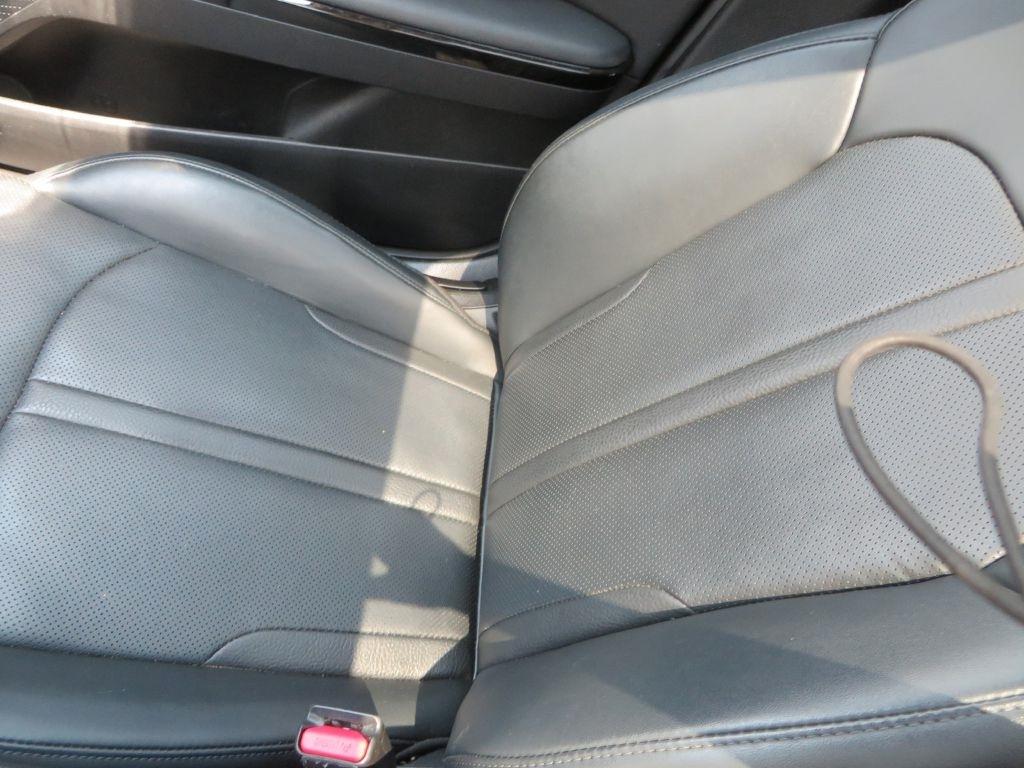 Kia K5  2023