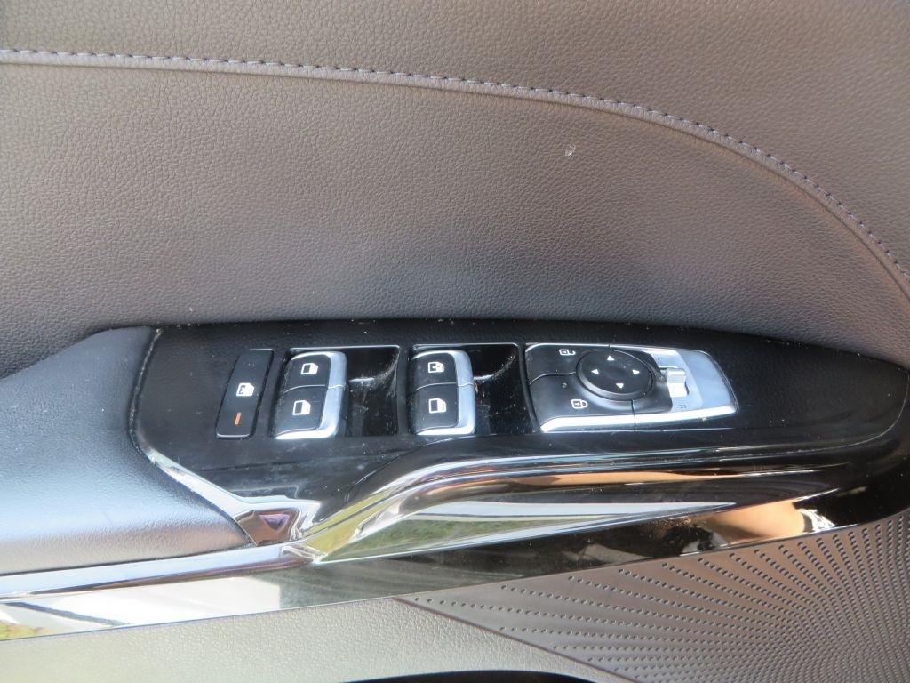 Kia K5  2023
