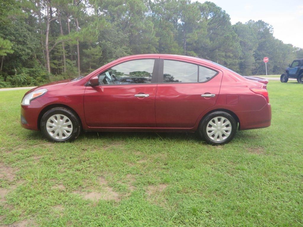 Nissan Versa Sedan  2017