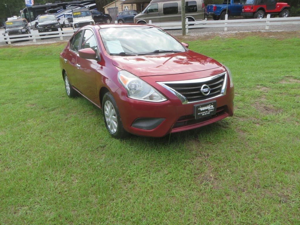 Nissan Versa Sedan  2017