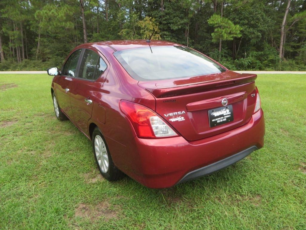 Nissan Versa Sedan  2017