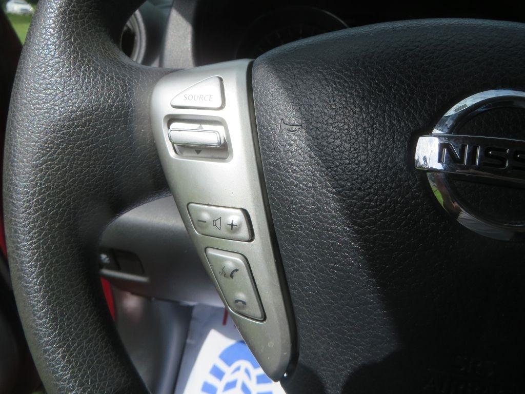 Nissan Versa Sedan  2017
