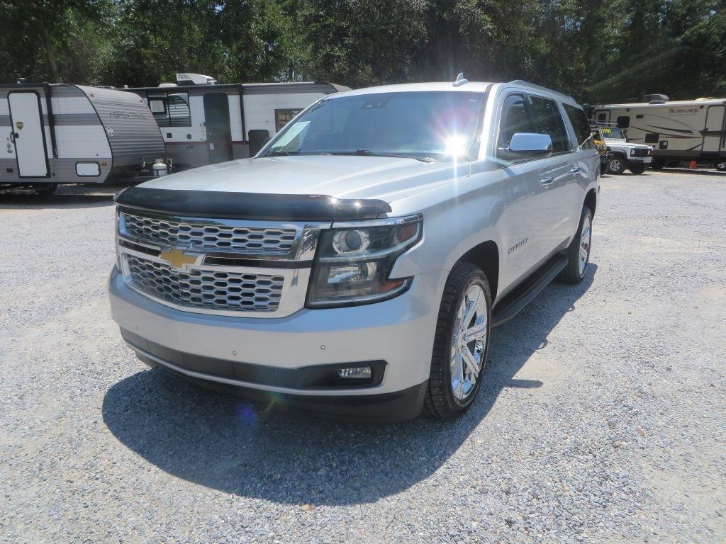 Chevrolet Suburban  2018