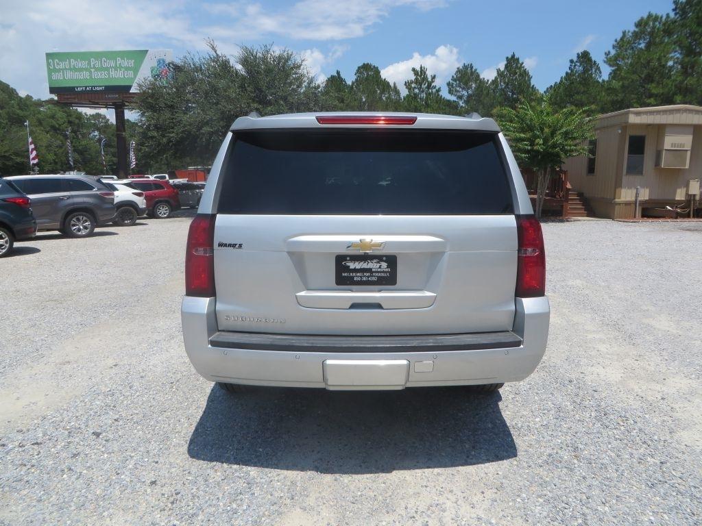 Chevrolet Suburban  2018