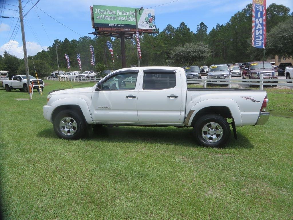 Toyota Tacoma  2011