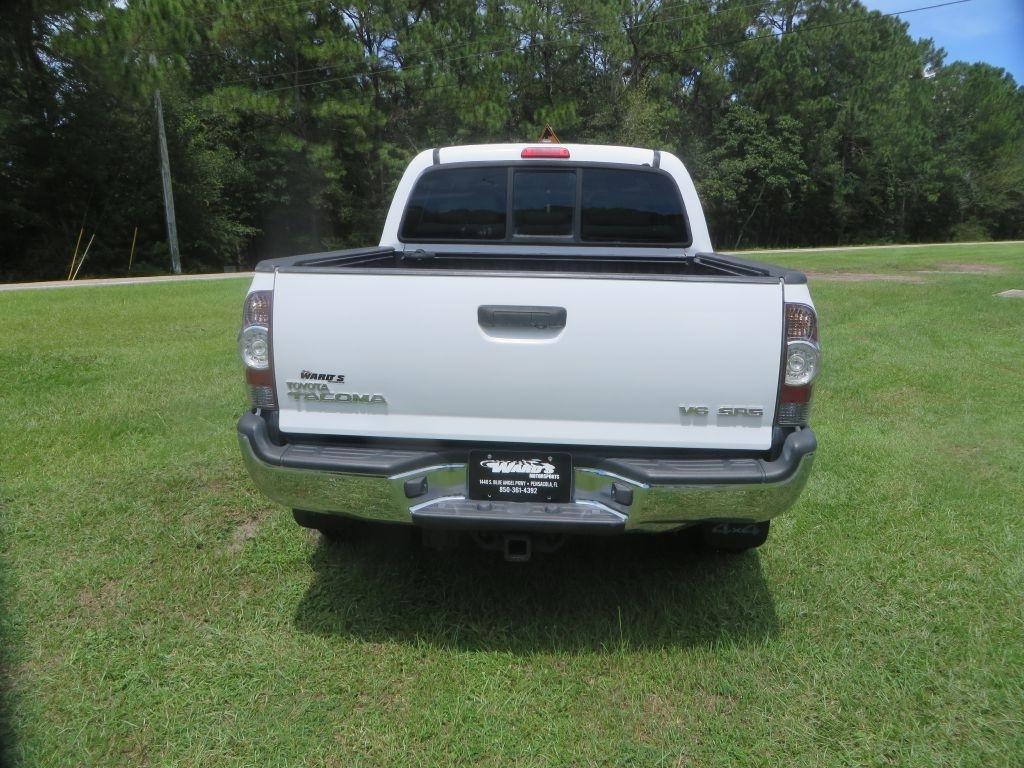 Toyota Tacoma  2011