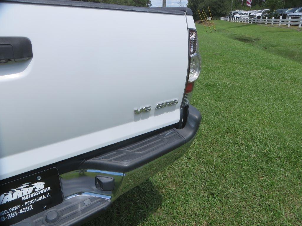 Toyota Tacoma  2011