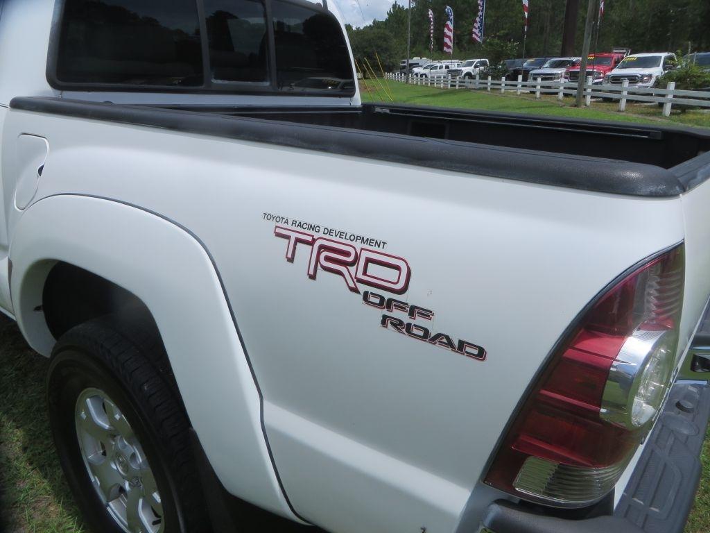 Toyota Tacoma  2011