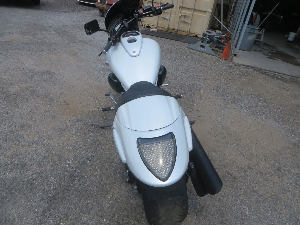 Suzuki VZR1800  2018