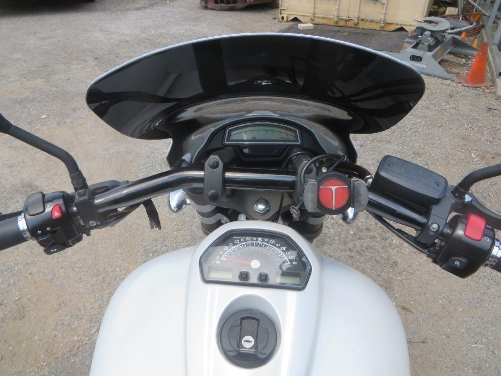 Suzuki VZR1800  2018