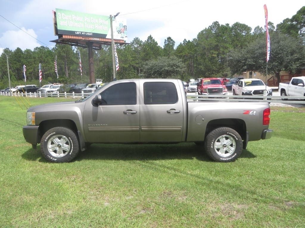 2013 Chevrolet Silverado 1500 LTZ Z71 Double Cab 4WD