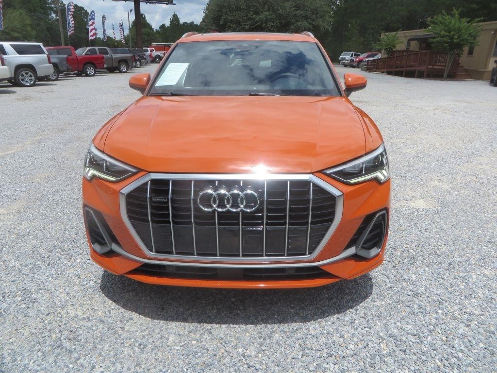 Audi Q3  2021
