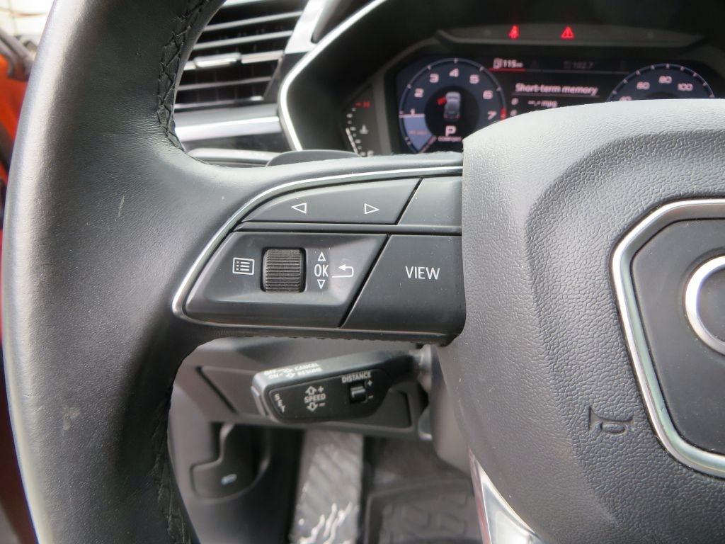 Audi Q3  2021