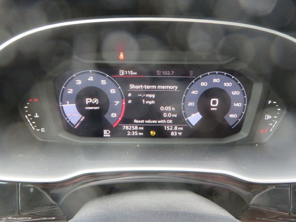 Audi Q3  2021