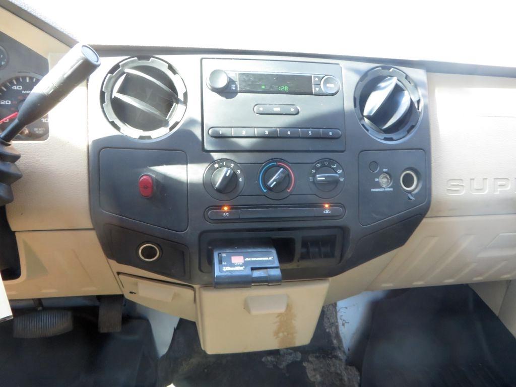 Ford Super Duty F-350 SRW  2008