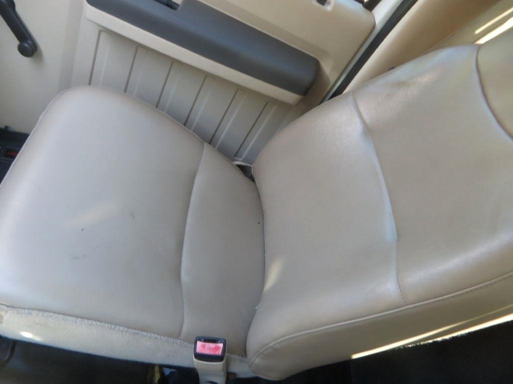 Ford Super Duty F-350 SRW  2008
