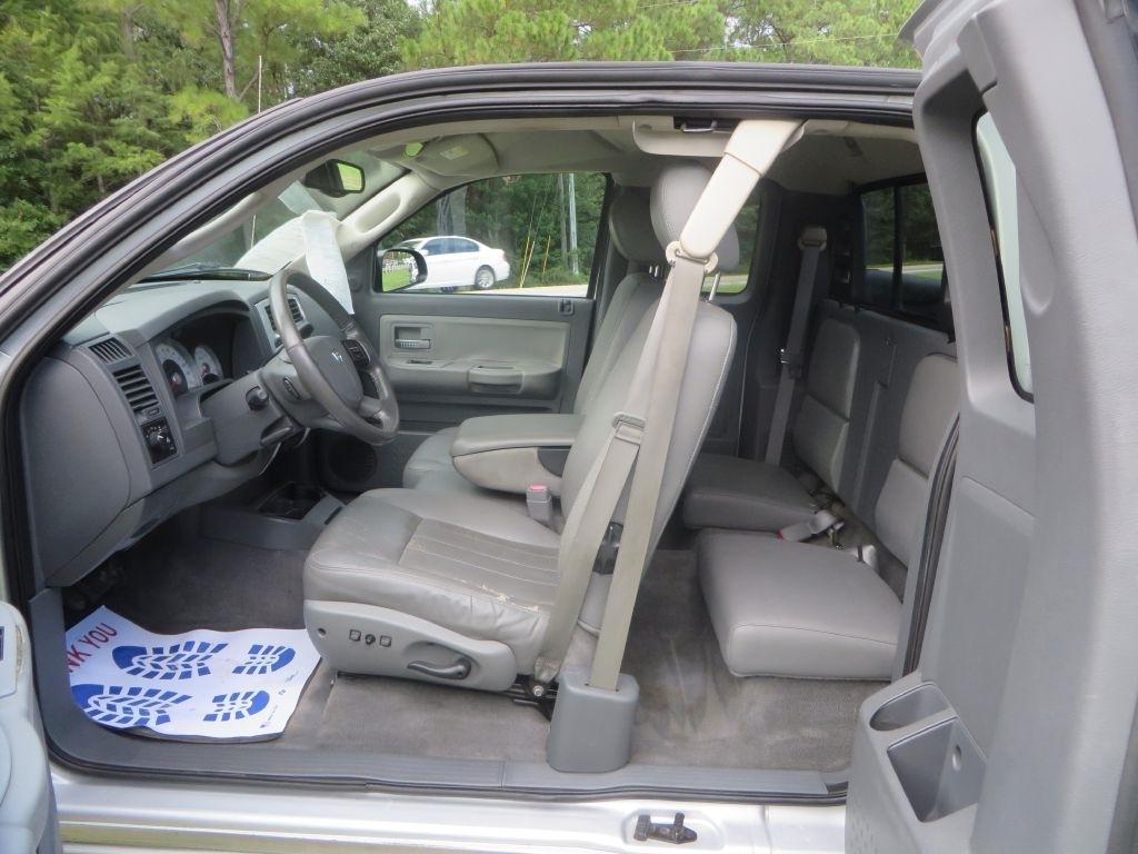 Dodge Dakota Laramie 2006