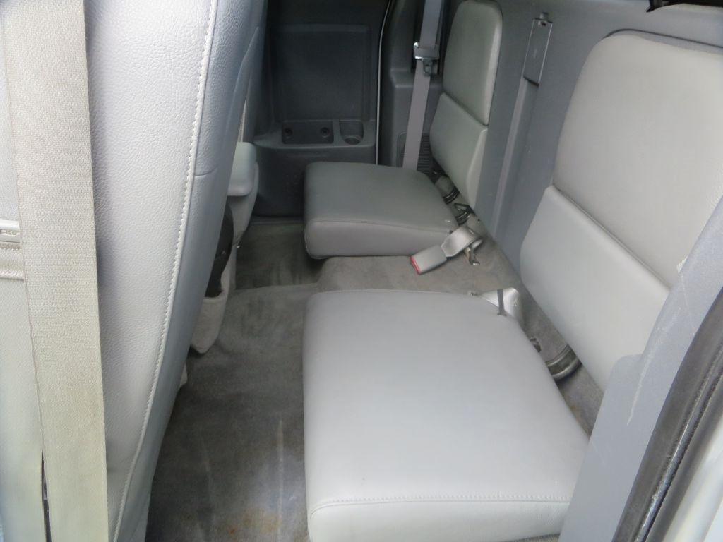 Dodge Dakota Laramie 2006