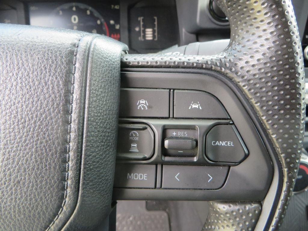 Toyota Tacoma 4WD  2024