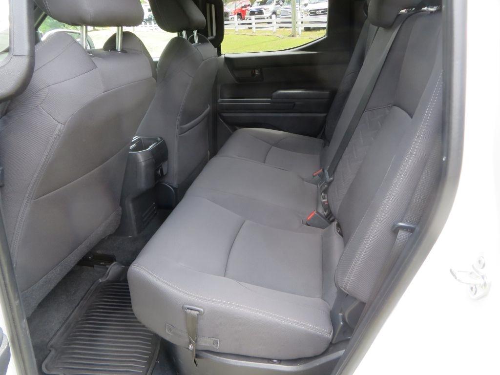 Toyota Tacoma 4WD  2024