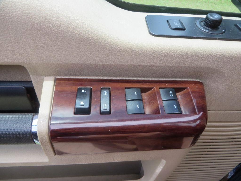 Ford Super Duty F-350 DRW  2009
