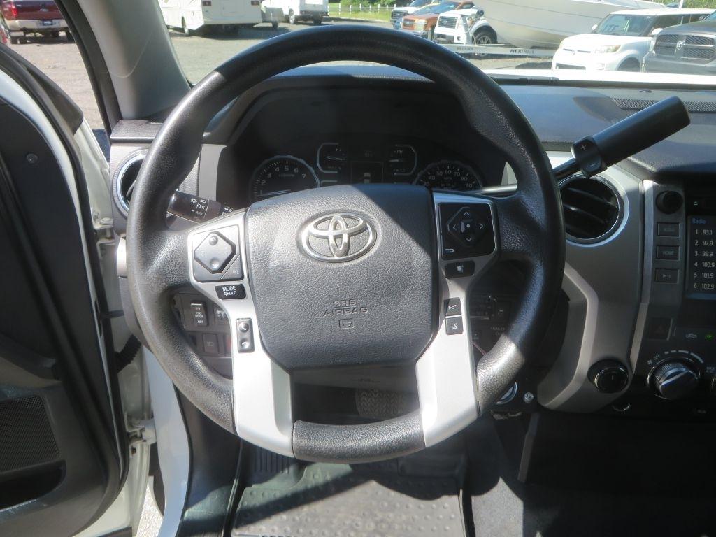 Toyota Tundra 4WD  2018