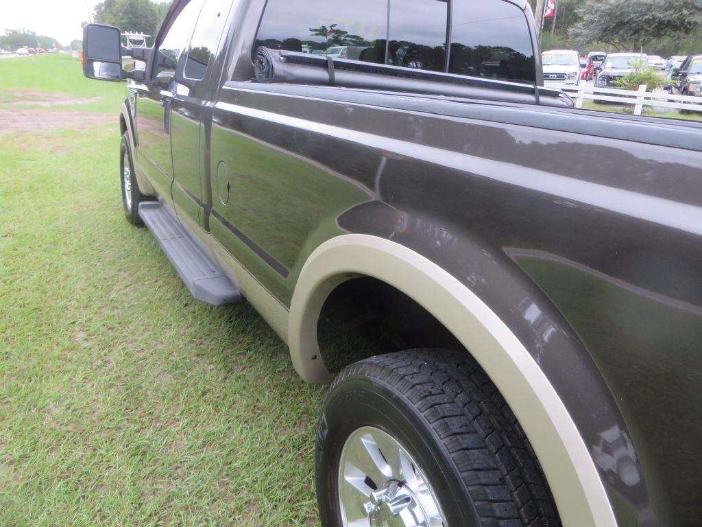 Ford Super Duty F-350 SRW  2008